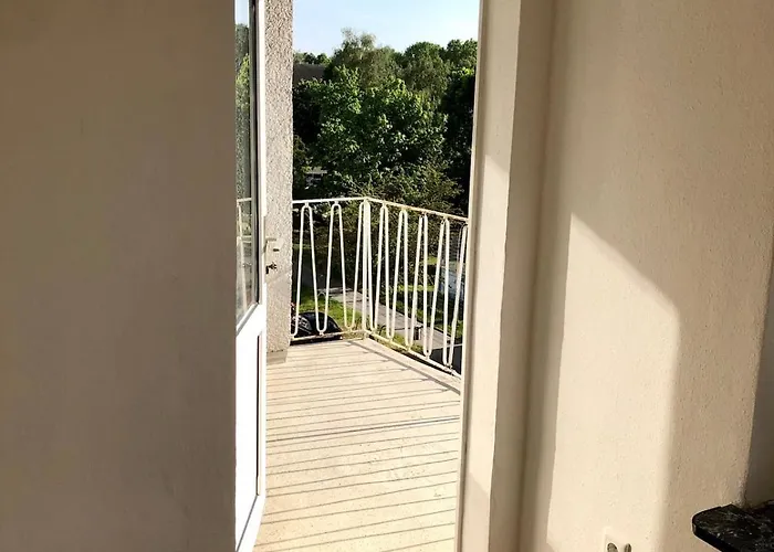 Lejlighed Simple Bright 3-room With Balcony *