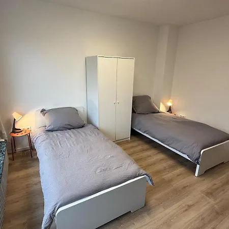 Simple Bright 3-room With Balcony Ντόρτμουντ